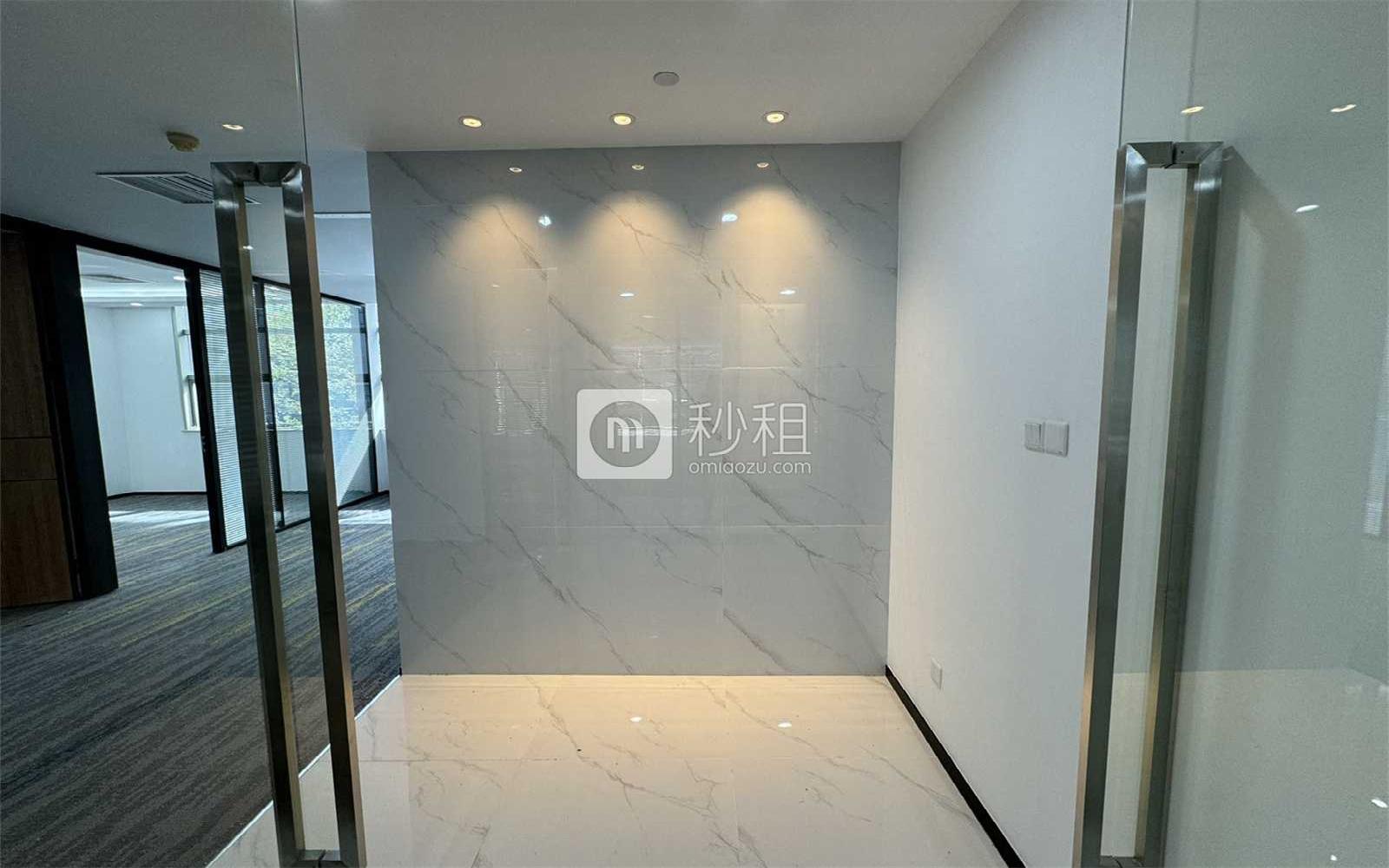 惠恒大厦写字楼出租170平米简装办公室70元/m².月