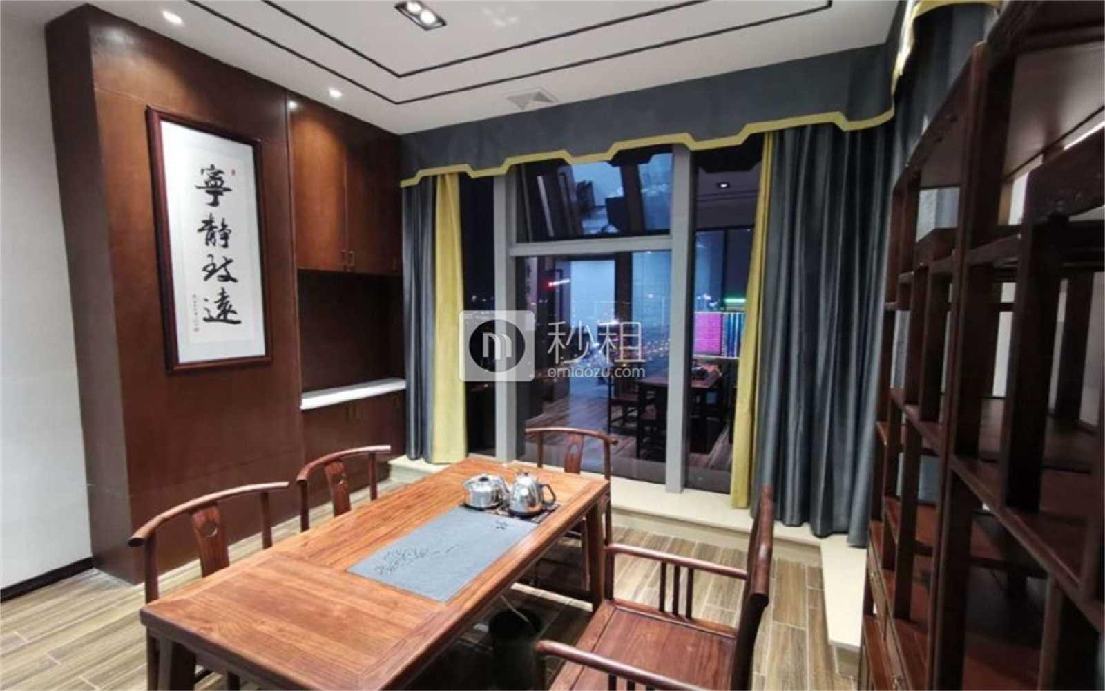 华雅国际财富写字楼出租460平米精装办公室2.1元/m².天