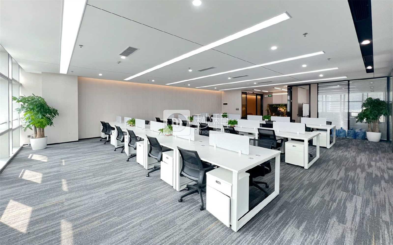 讯美科技广场写字楼出租388平米精装办公室118元/m².月