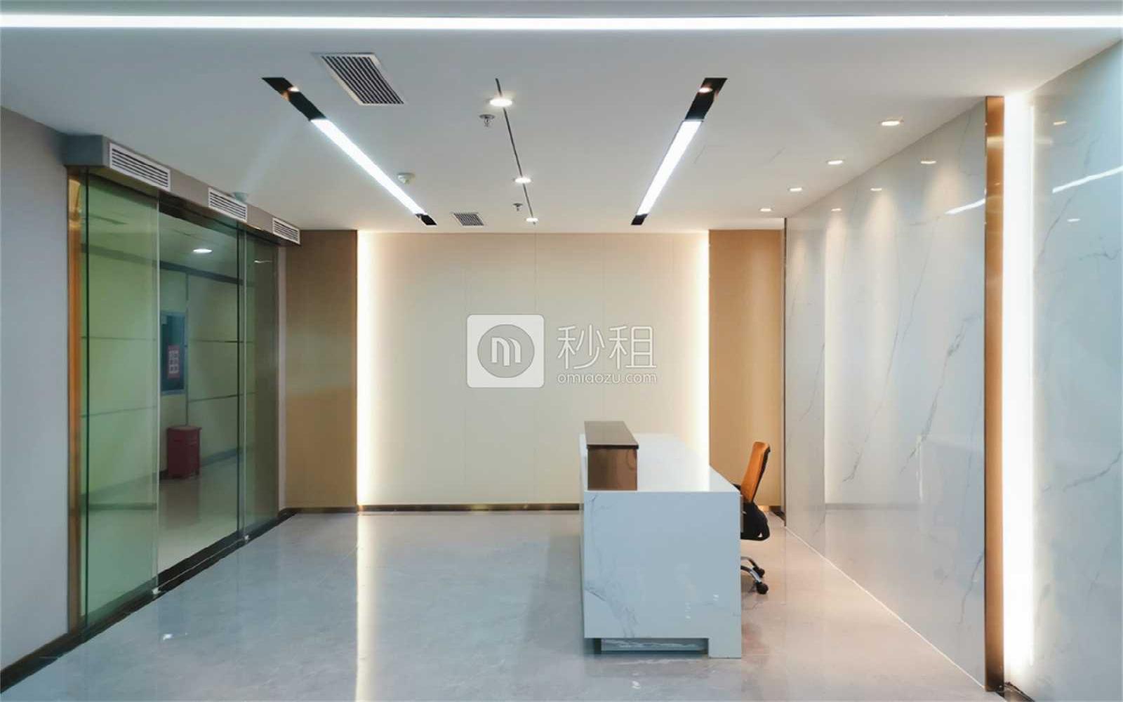 荣超经贸中心写字楼出租288平米豪装办公室168元/m².月