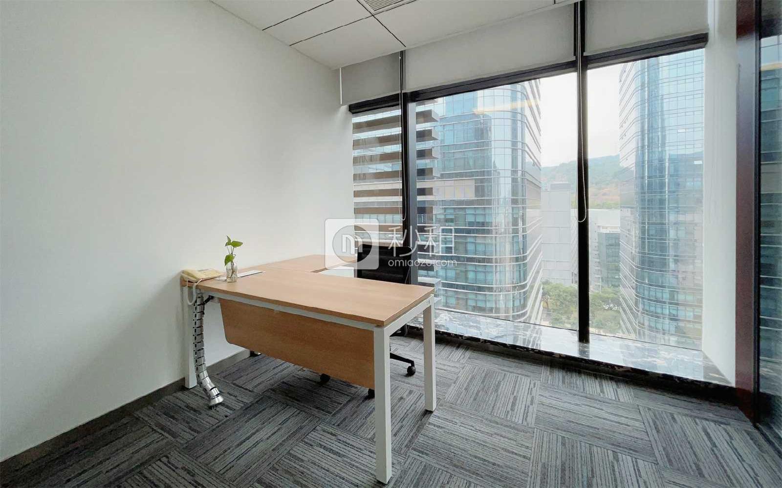 卓越城（一期）写字楼出租873平米精装办公室135元/m².月