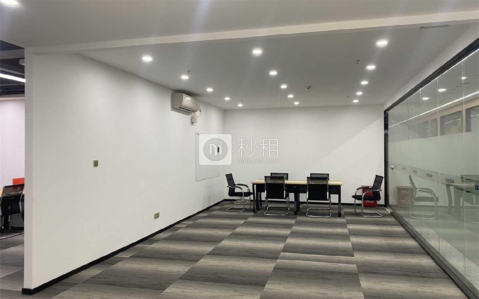 TCL科学园国际E城-TCL国际E城写字楼出租428平米精装办公室75元/m².月