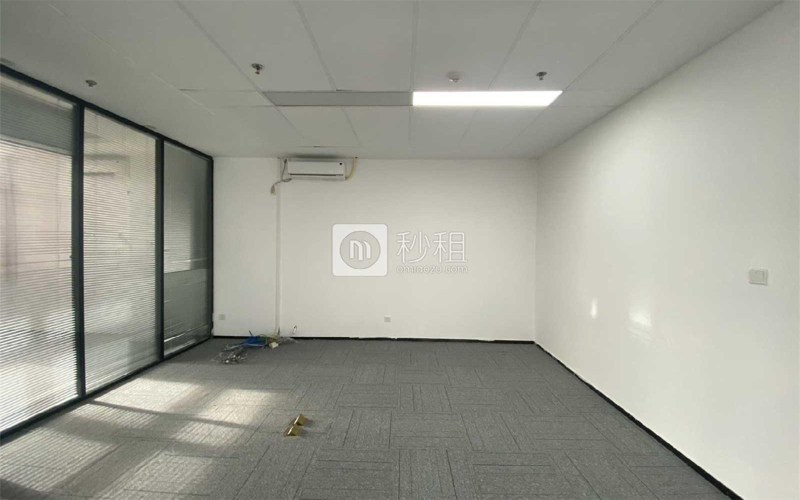 TCL科学园国际E城-TCL国际E城写字楼出租315平米精装办公室75元/m².月