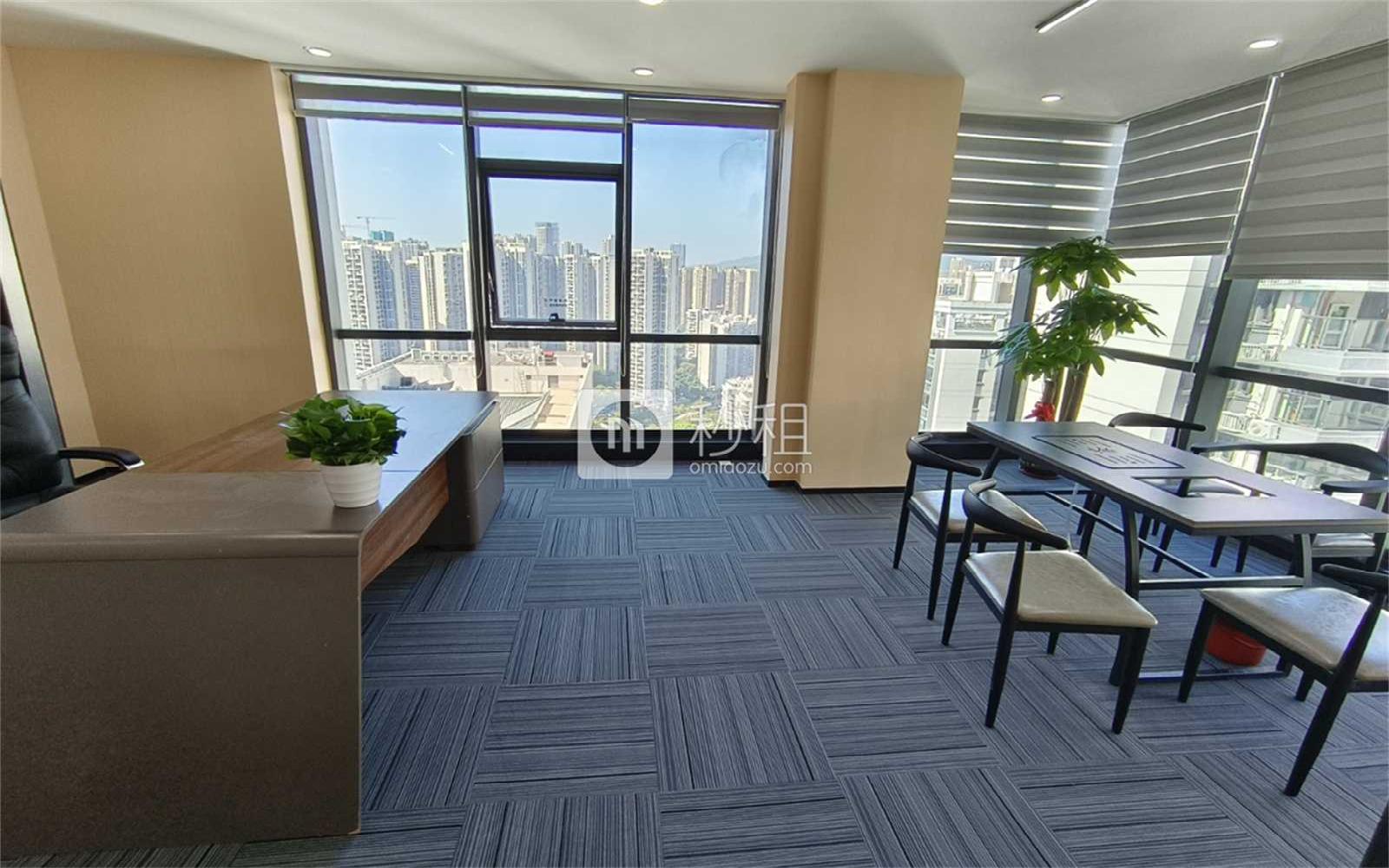 光浩国际中心写字楼出租323平米精装办公室85元/m².月