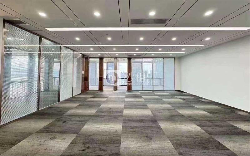 金迪世纪大厦写字楼出租378平米精装办公室58元/m².月