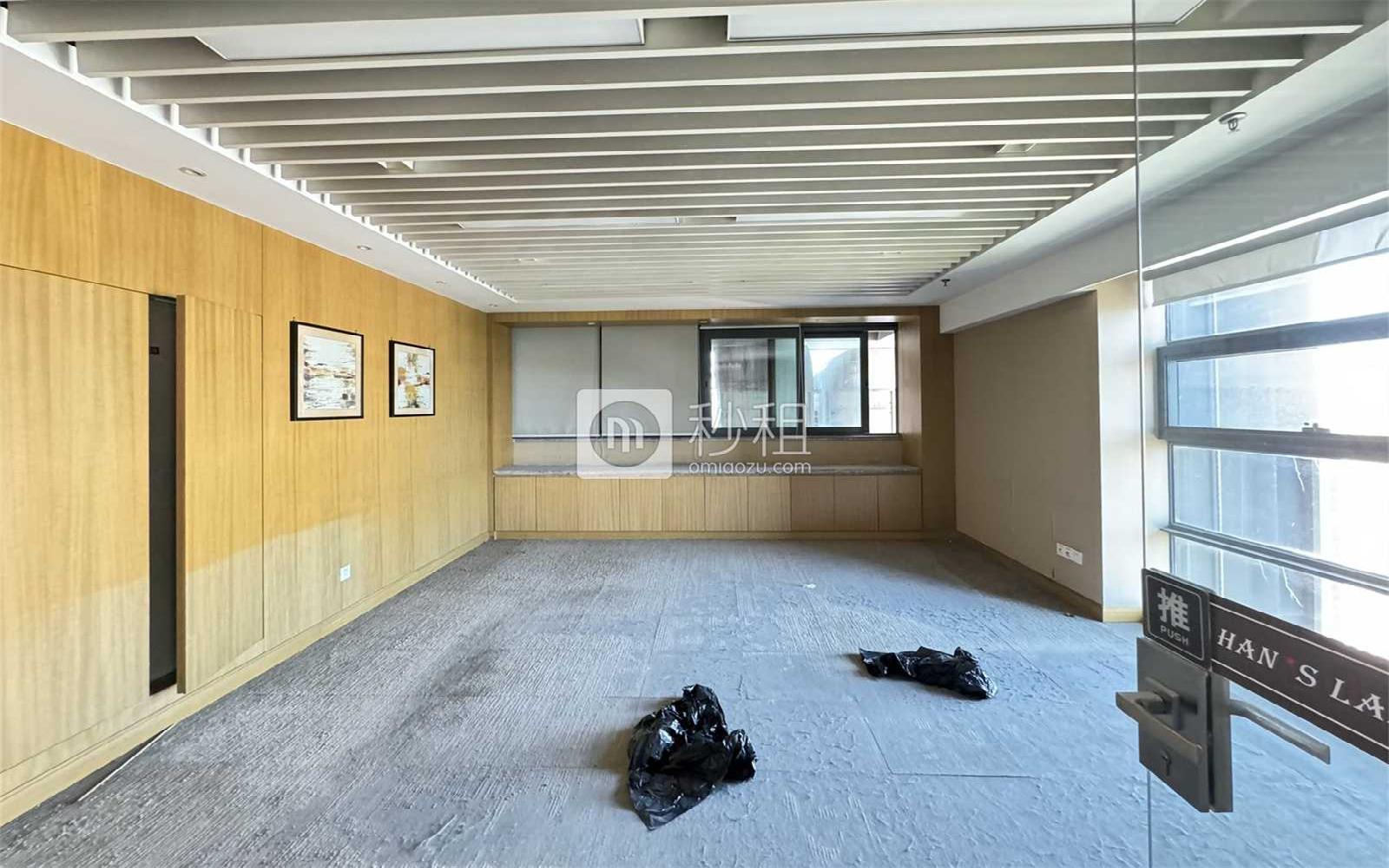 大族科技中心写字楼出租2074平米精装办公室115元/m².月