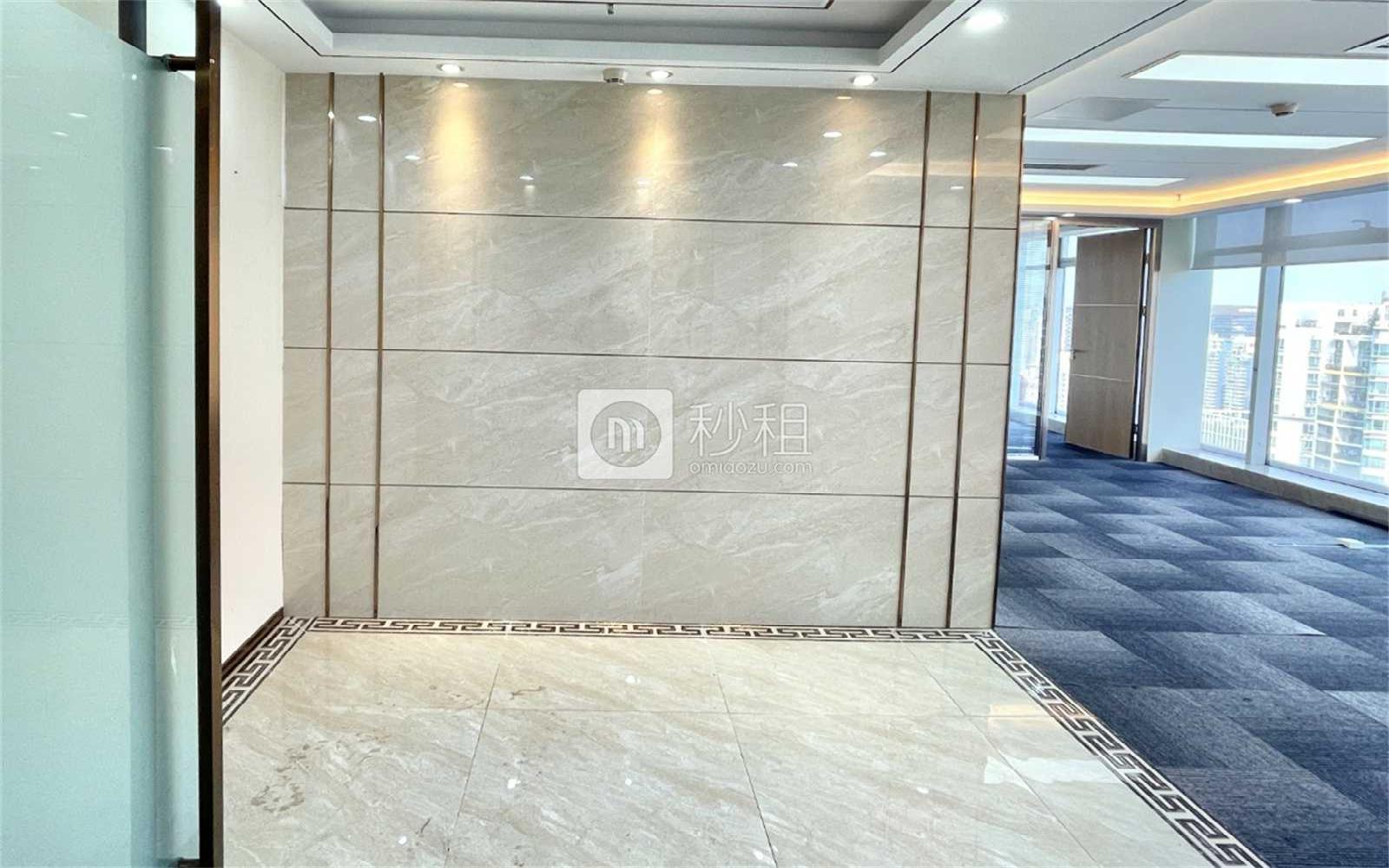 天利中央广场（二期）写字楼出租178平米精装办公室113.7元/m².月