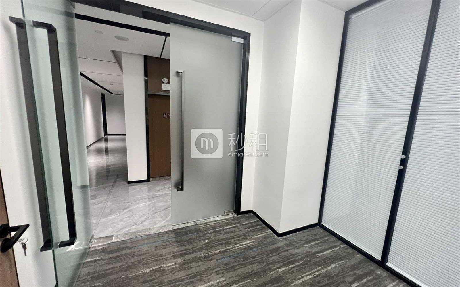 中北科创中心写字楼出租317平米精装办公室98元/m².月