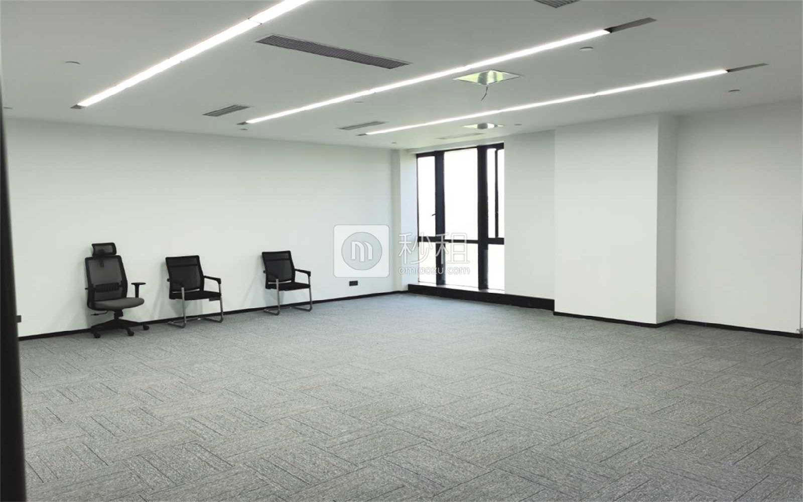 京基御景峯写字楼出租299.38平米精装办公室100元/m².月
