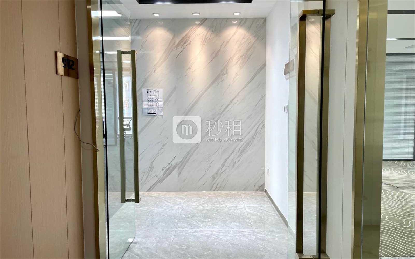 远洋大厦（广州）写字楼出租180.68平米精装办公室99元/m².月