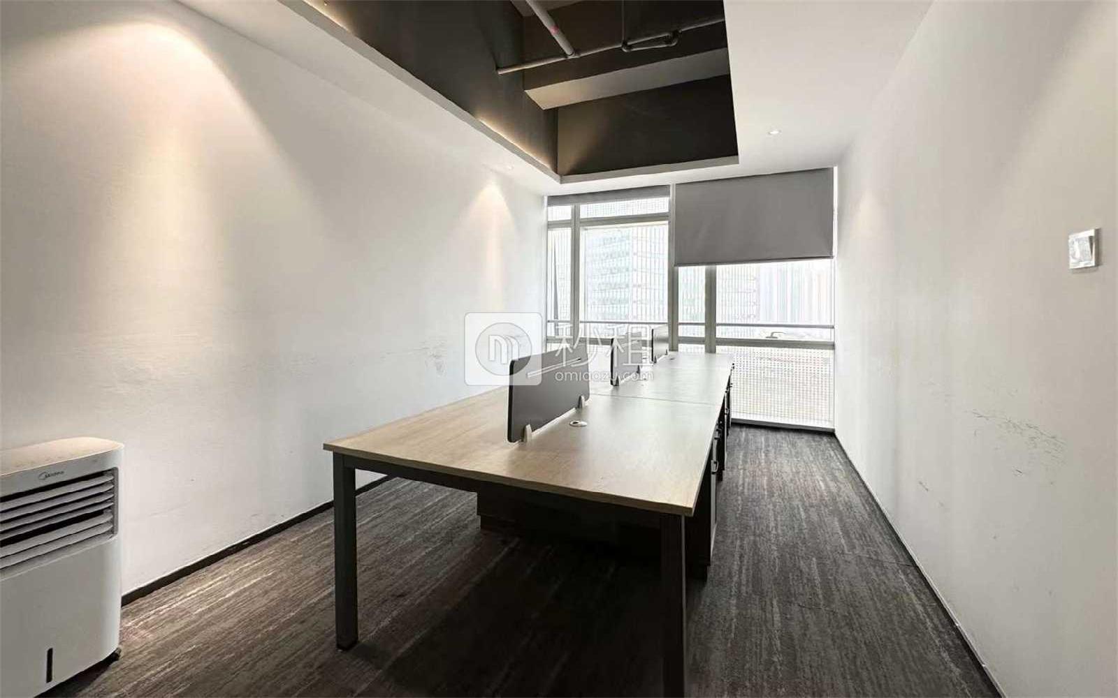 讯美科技广场写字楼出租390平米精装办公室88元/m².月