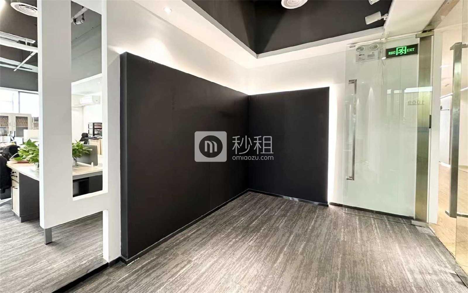 讯美科技广场写字楼出租390平米精装办公室88元/m².月