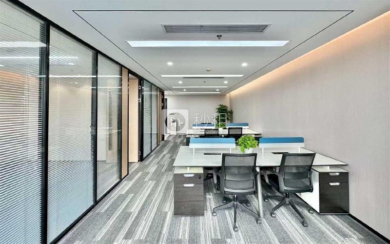 荣超经贸中心写字楼出租188平米精装办公室139元/m².月