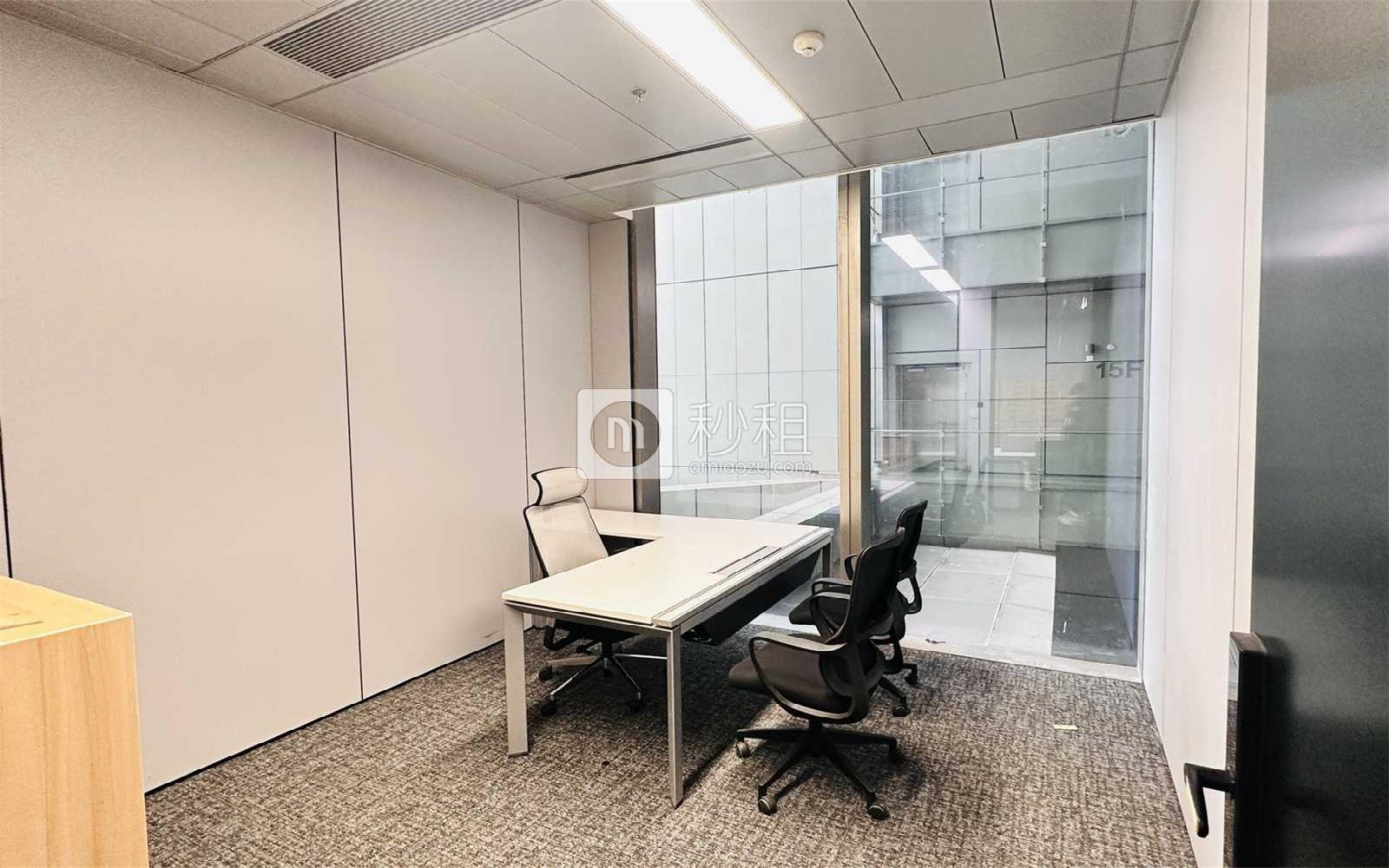 汉京金融中心写字楼出租268平米精装办公室112元/m².月