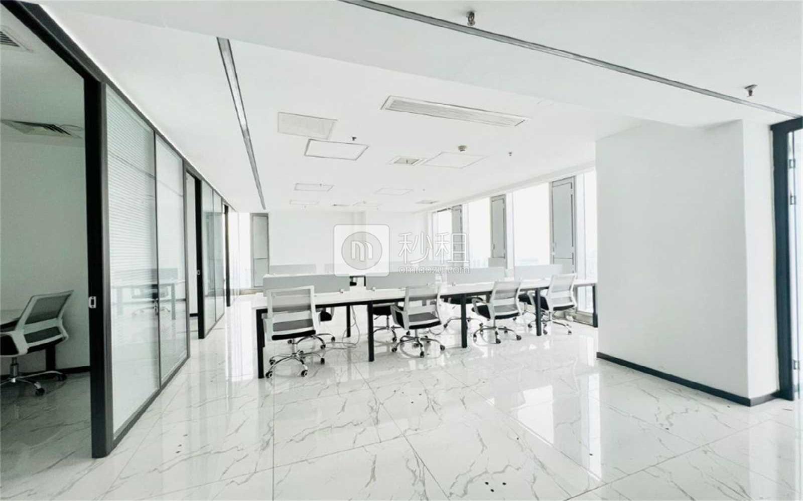 银石广场写字楼出租291平米精装办公室84元/m².月