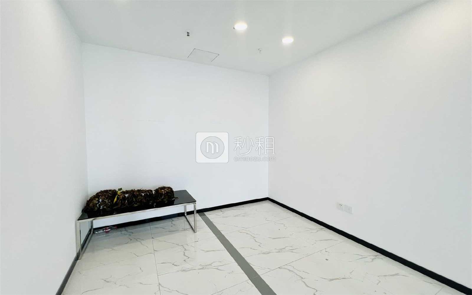 银石广场写字楼出租291平米精装办公室84元/m².月