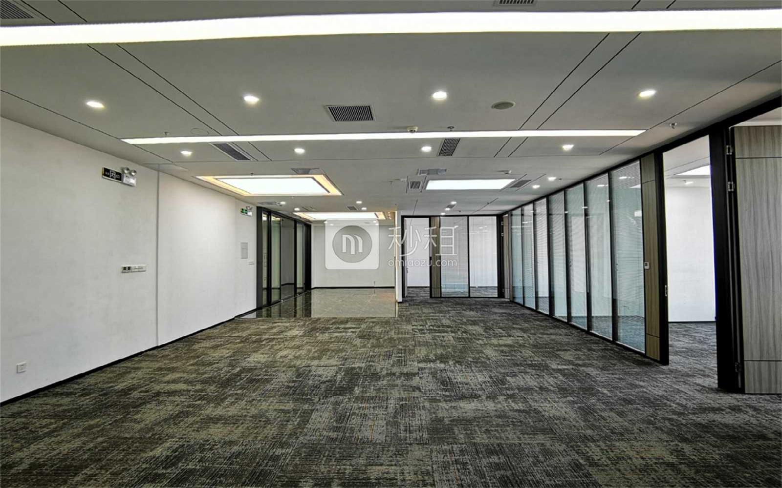 中电长城大厦写字楼出租323.95平米精装办公室135元/m².月