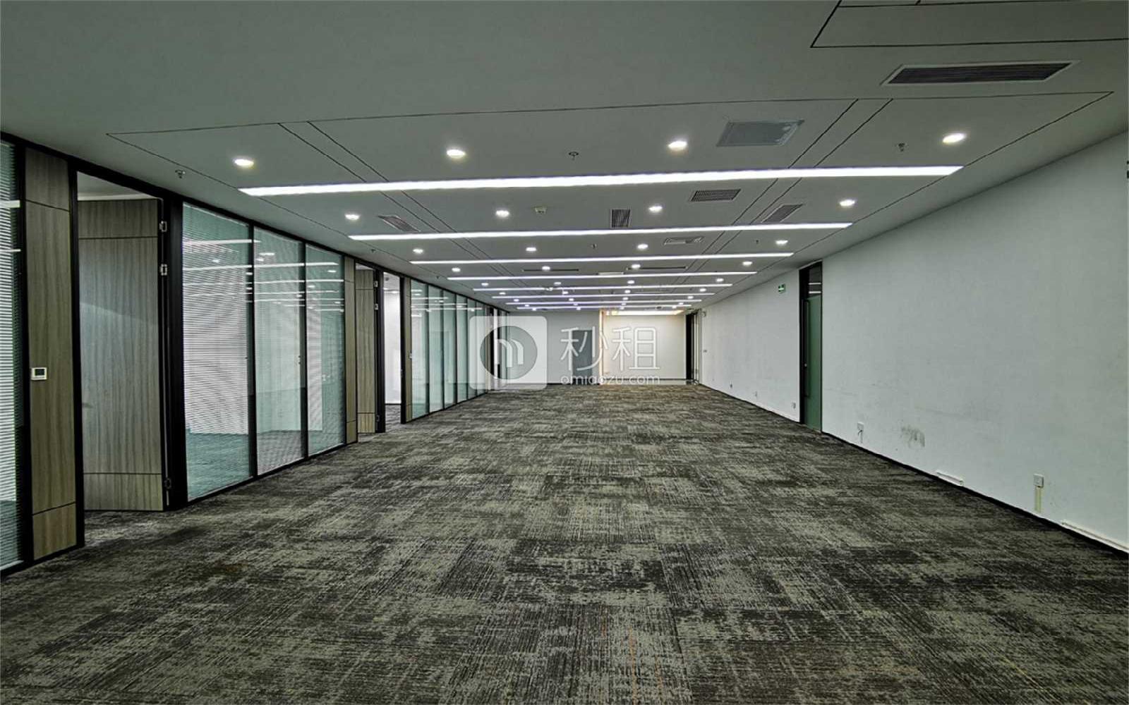 中电长城大厦写字楼出租411.63平米精装办公室135元/m².月
