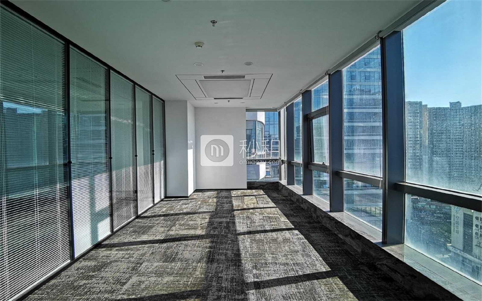 中电长城大厦写字楼出租257.63平米精装办公室135元/m².月