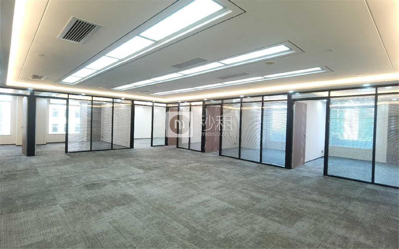 卓越大厦写字楼出租348平米精装办公室148元/m².月