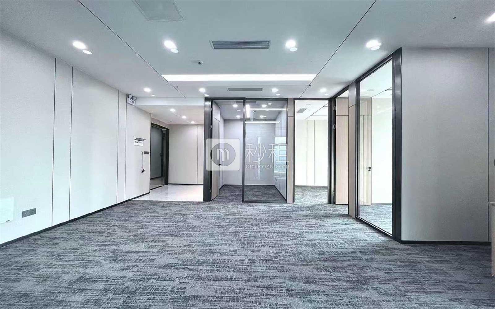 卓越世纪中心写字楼出租339平米精装办公室139元/m².月