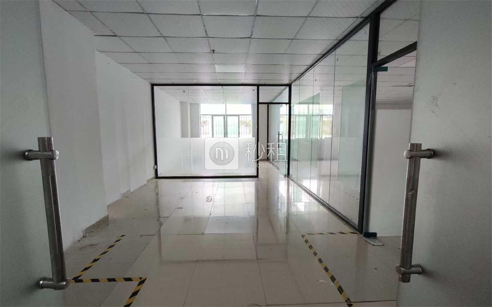 同胜科技大厦写字楼出租200平米简装办公室36元/m².月