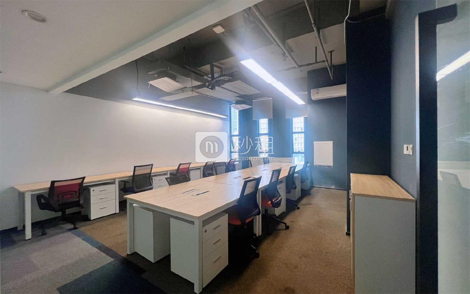 腾讯众创空间-软件产业基地写字楼出租60平米精装办公室8190元/月