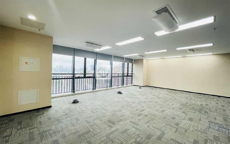 比克科技大厦写字楼出租588平米精装办公室88元/m².月