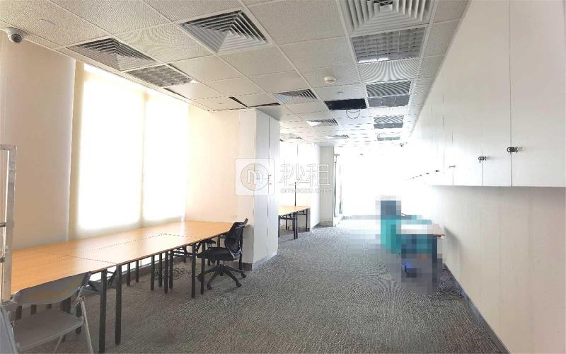 华润大厦写字楼出租245平米精装办公室210元/m².月