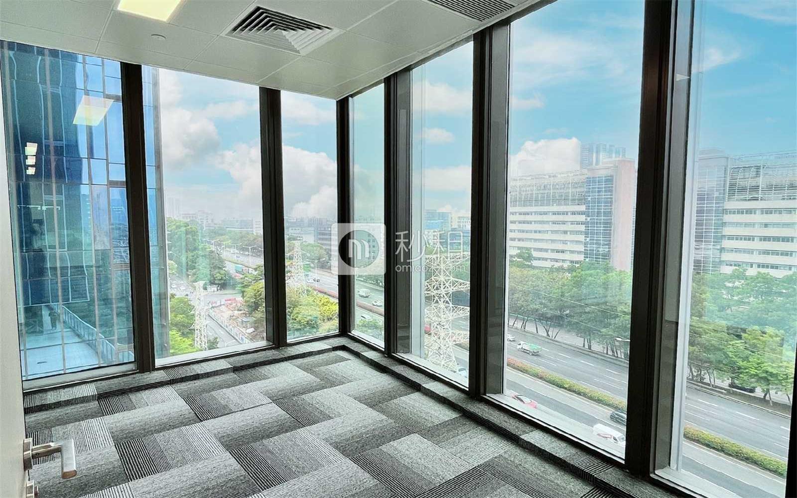 前海科兴科学园写字楼出租359.98平米精装办公室116元/m².月