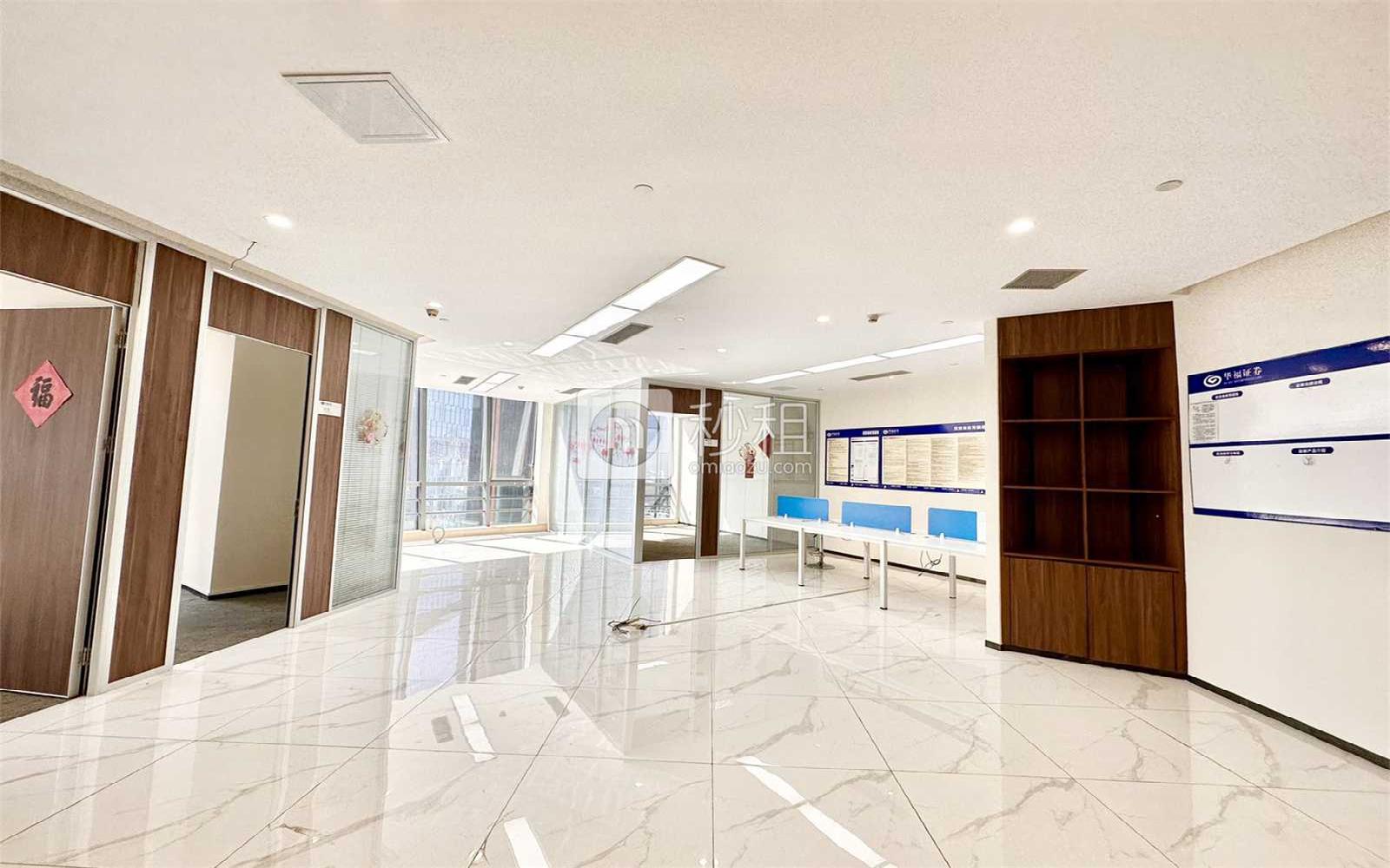 怡化金融科技大厦写字楼出租271.5平米精装办公室148元/m².月