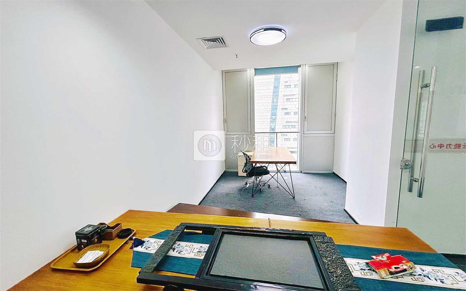 软件产业基地写字楼出租366.5平米简装办公室95元/m².月