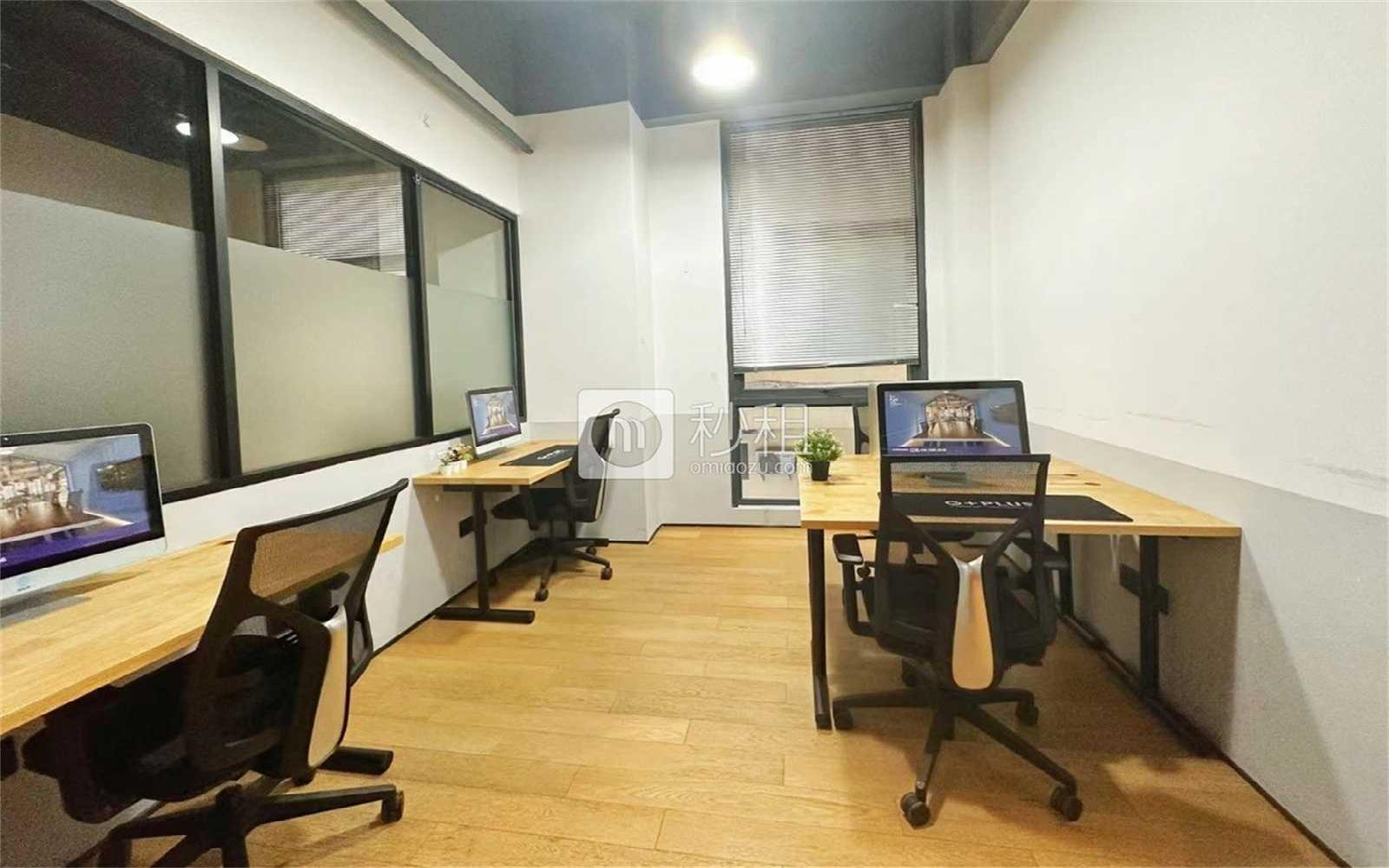 GPLUS空间际-安姆特大厦写字楼出租15平米精装办公室4400元/间.月