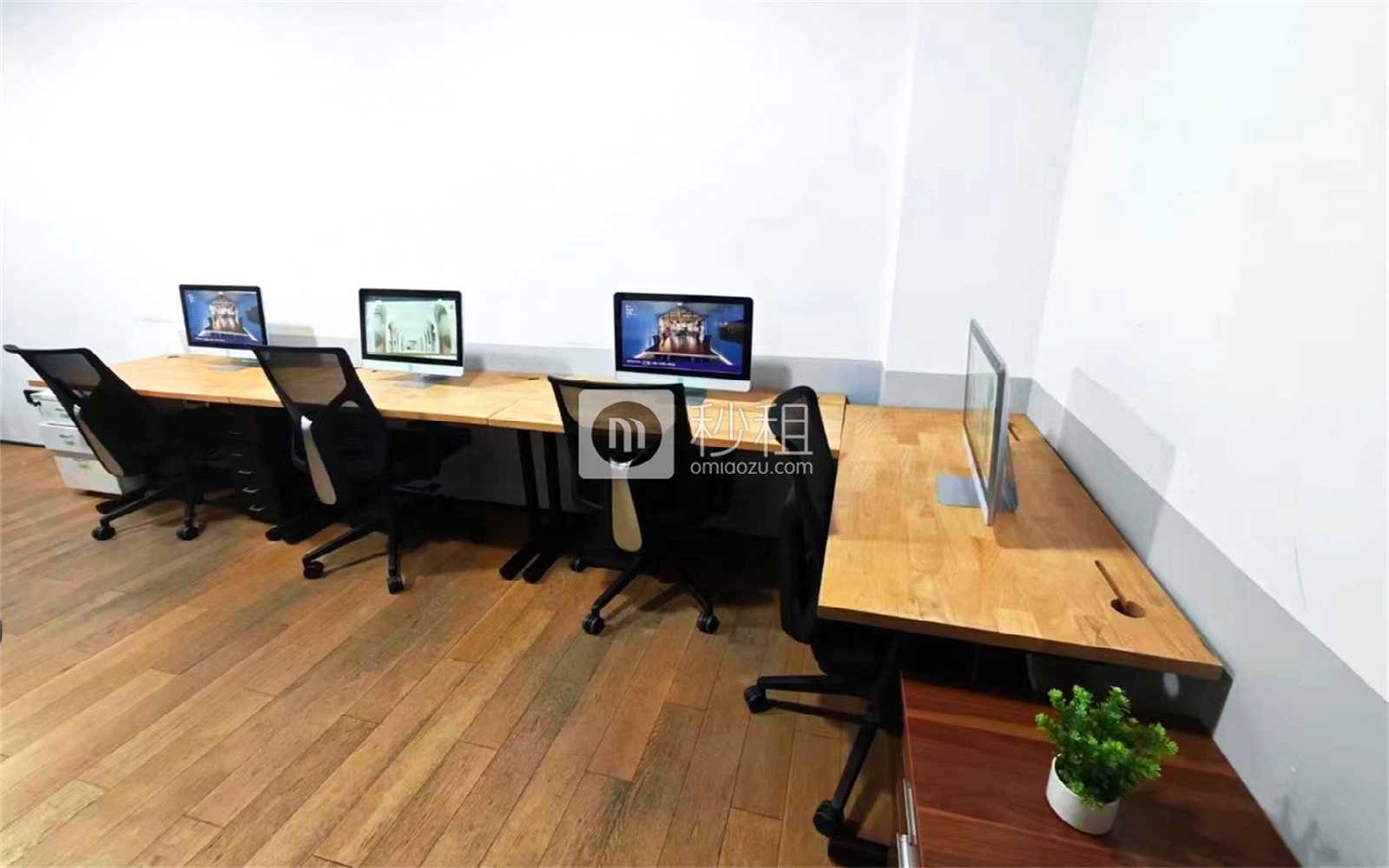 GPLUS空间际-安姆特大厦写字楼出租30平米精装办公室8800元/间.月