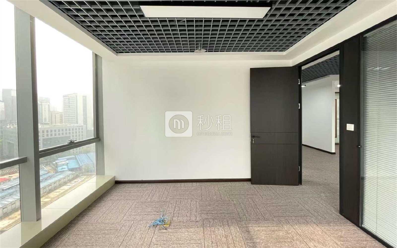 国信投资大厦（风华科技大厦）写字楼出租130平米精装办公室90元/m².月