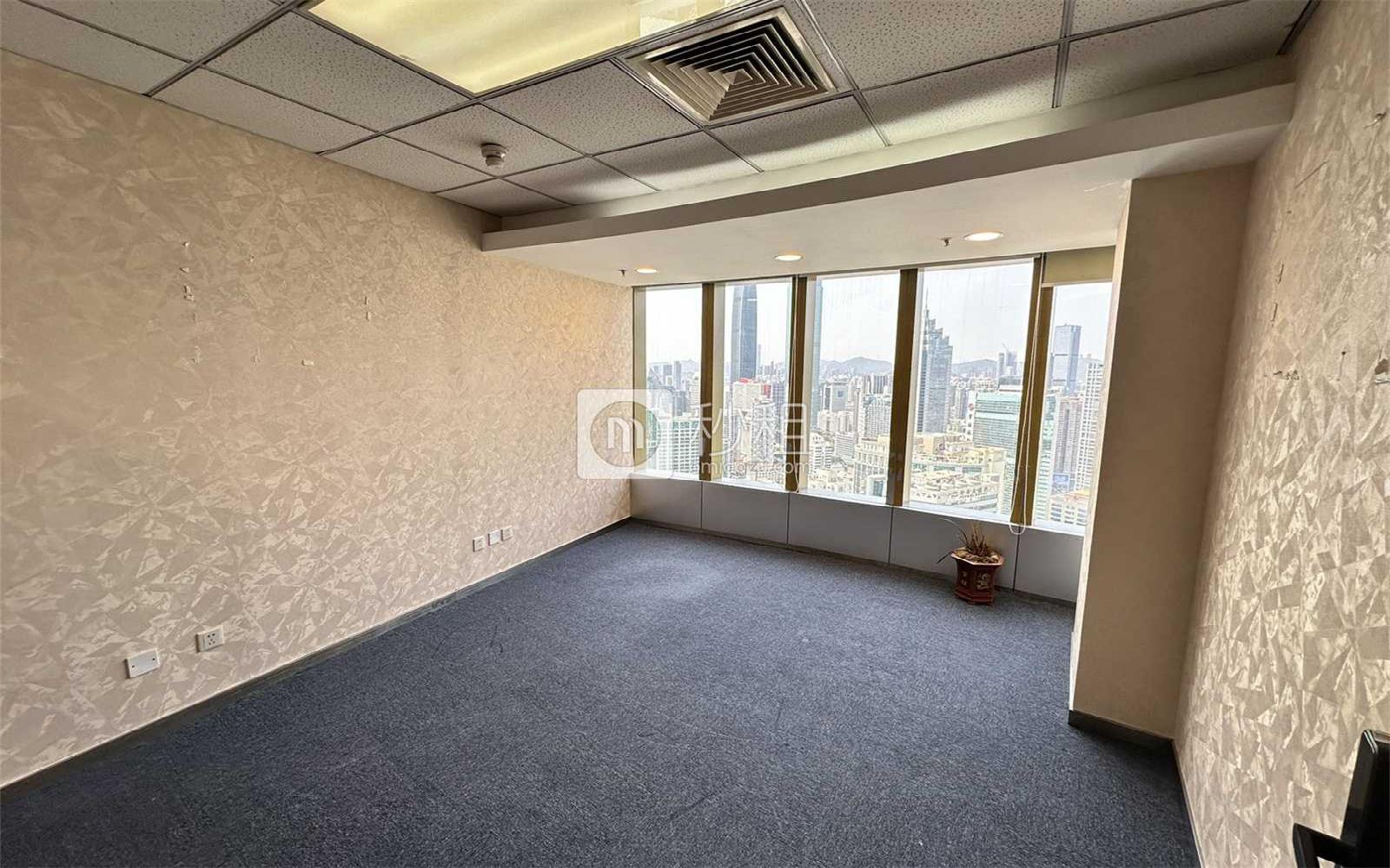 深圳发展中心大厦写字楼出租1646平米精装办公室100元/m².月