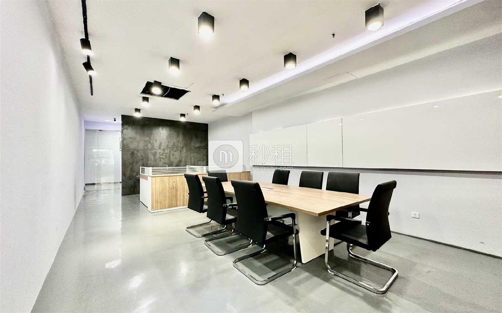 美林大厦写字楼出租162平米精装办公室128元/m².月