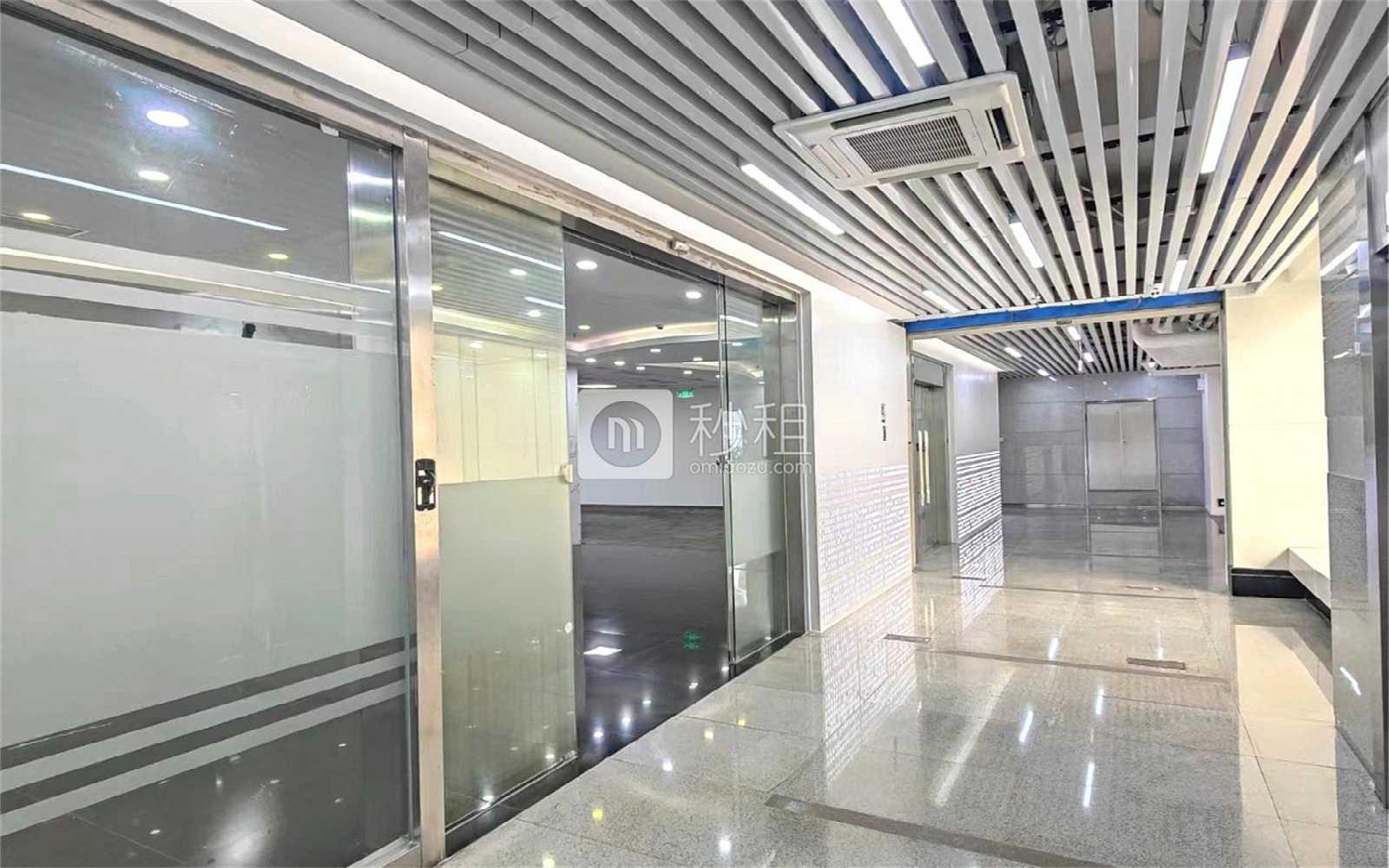 TCL大厦写字楼出租1332.14平米精装办公室135元/m².月