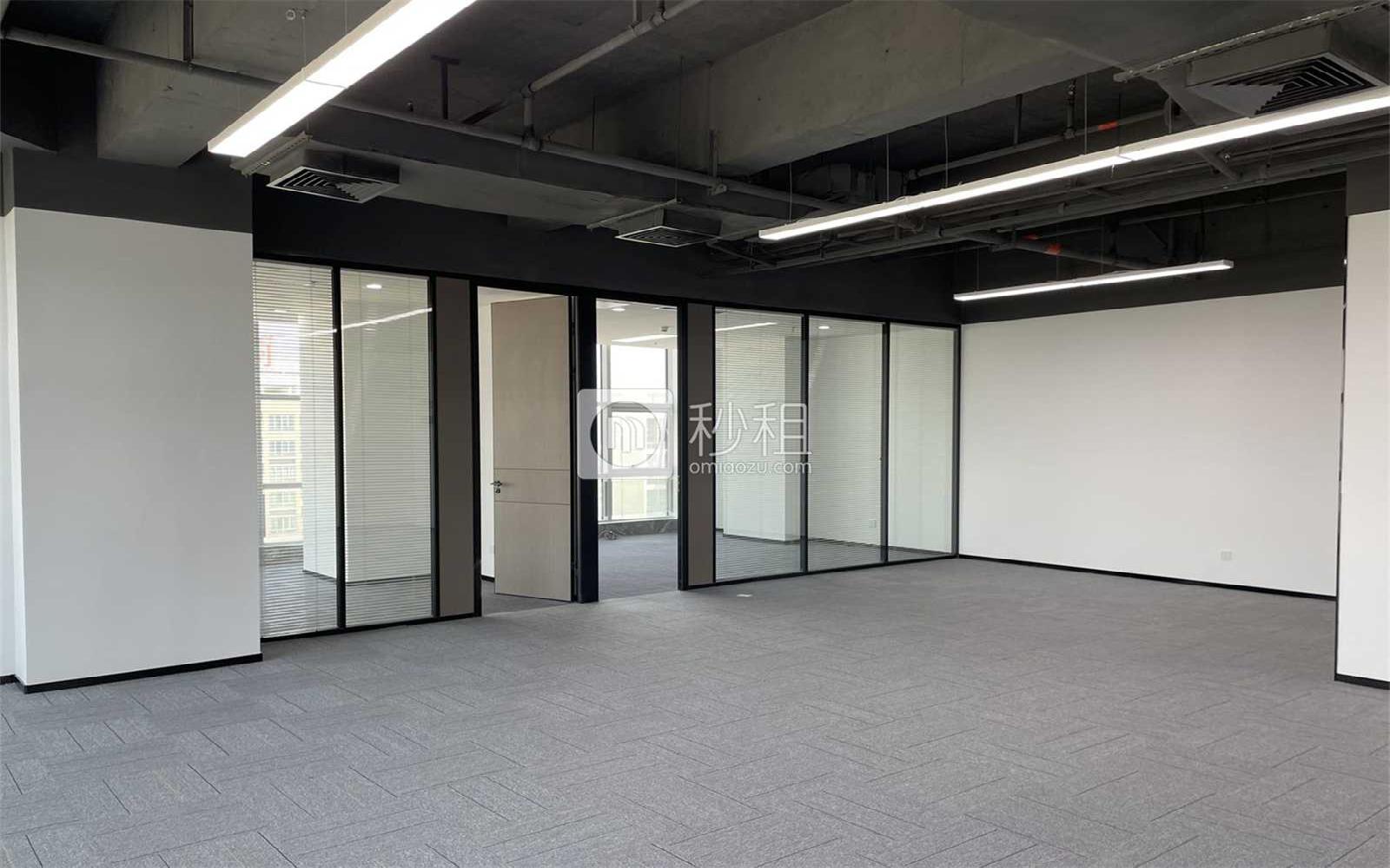 捷顺科技中心写字楼出租165.35平米精装办公室73元/m².月