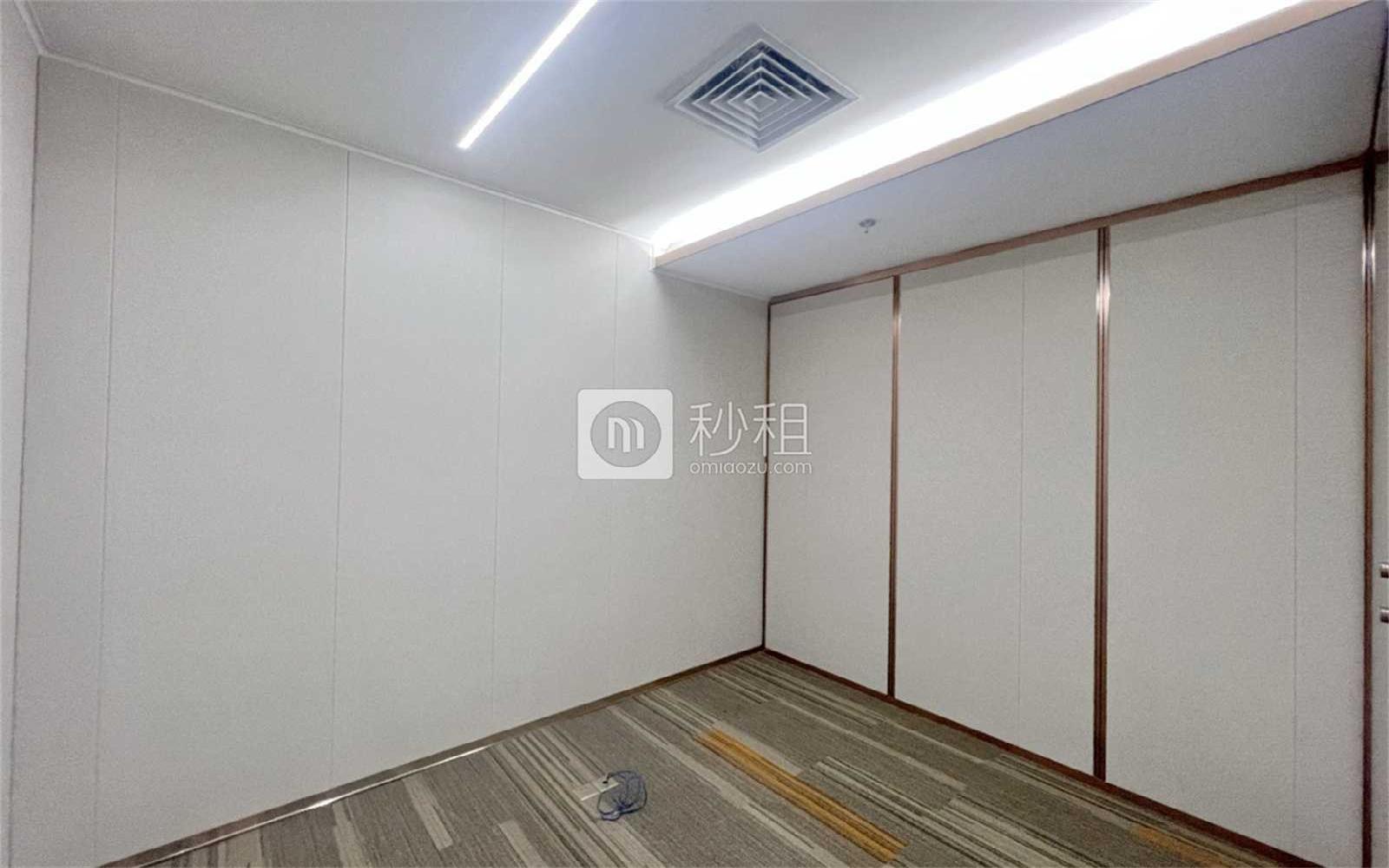 中信城市广场写字楼出租157平米精装办公室108元/m².月