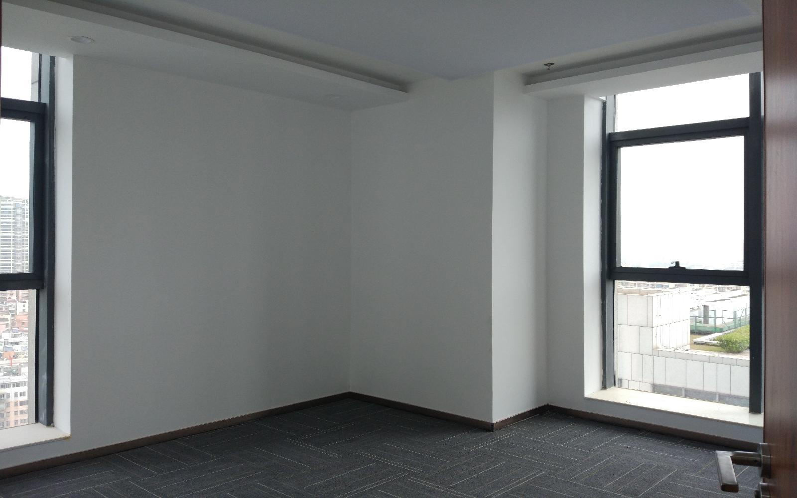 凯达尔集团中心大厦写字楼出租320平米精装办公室105元/m².月