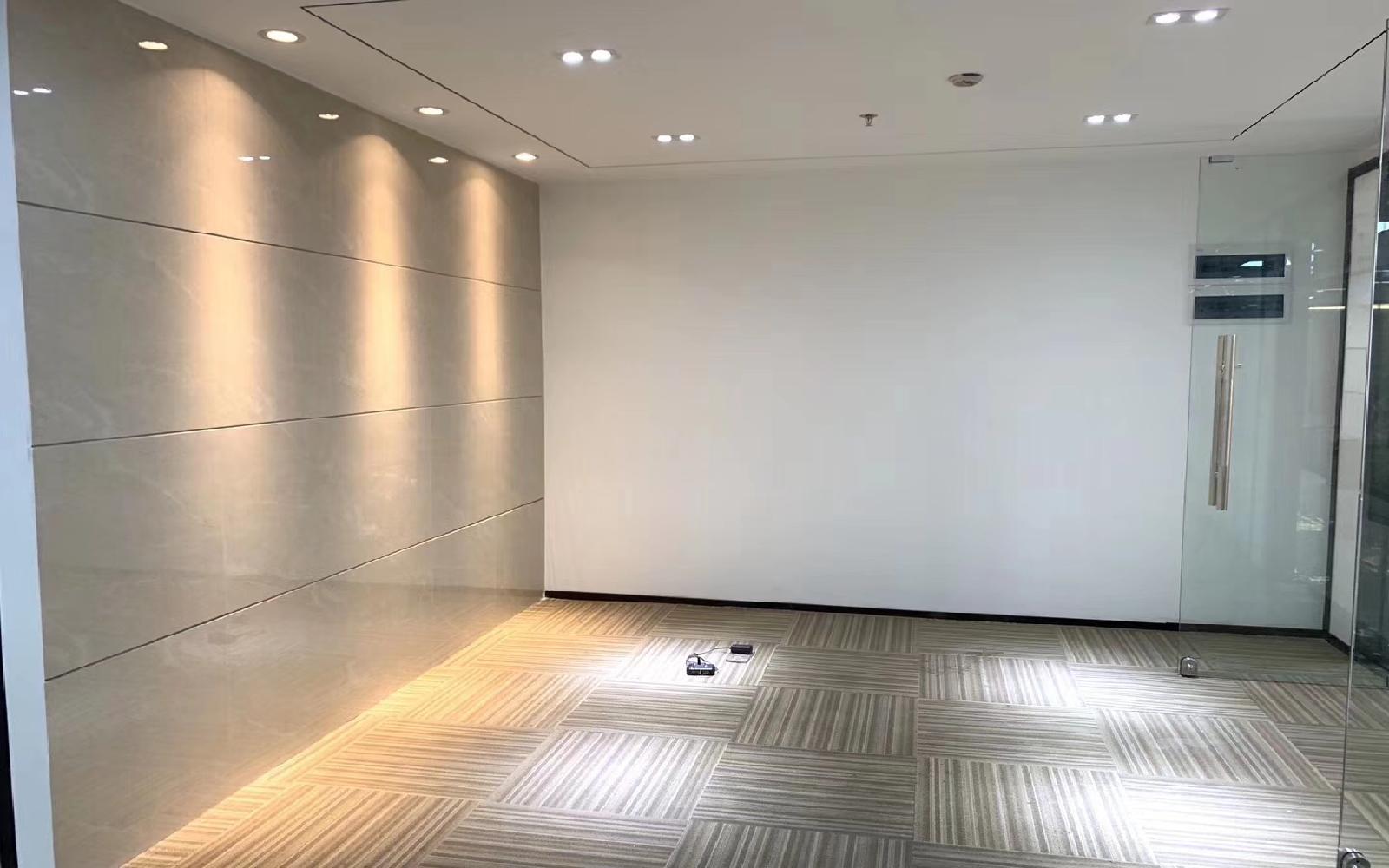 凤凰城大厦写字楼出租358平米精装办公室68元/m².月
