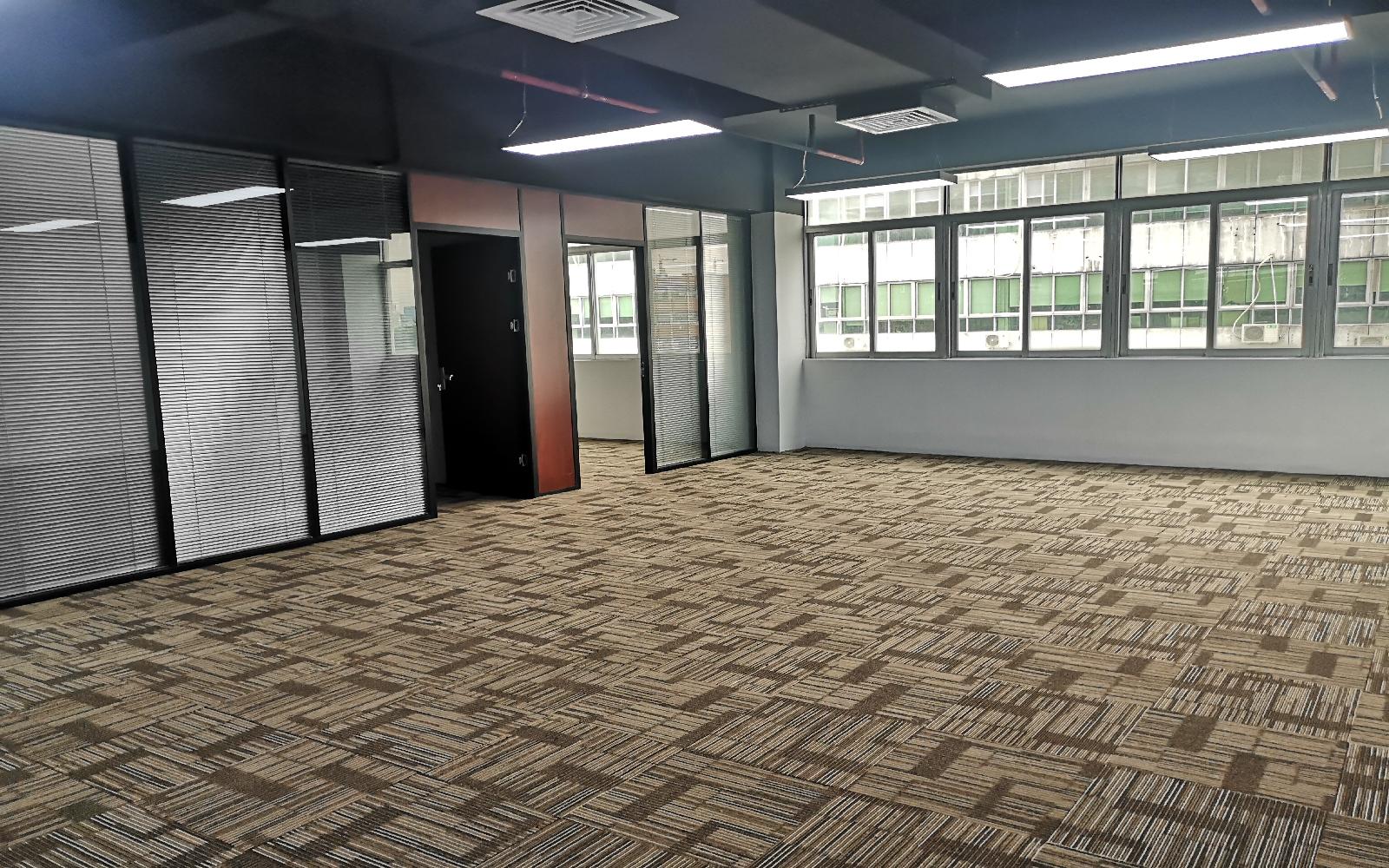 南山科技园【意中利科技园】210m²户型