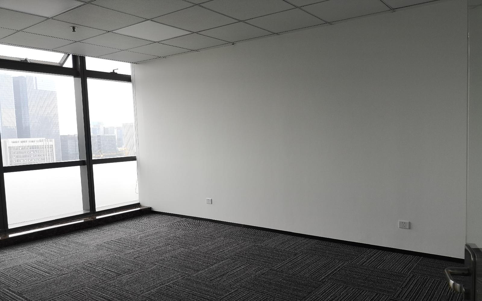 威盛科技大厦写字楼出租321平米豪装办公室135元/m².月