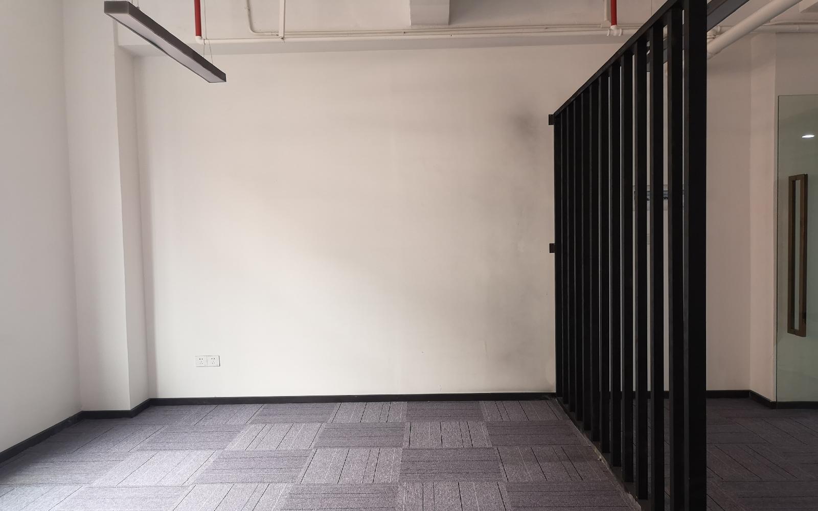 聚创金谷文化创意园写字楼出租60平米精装办公室70元/m².月