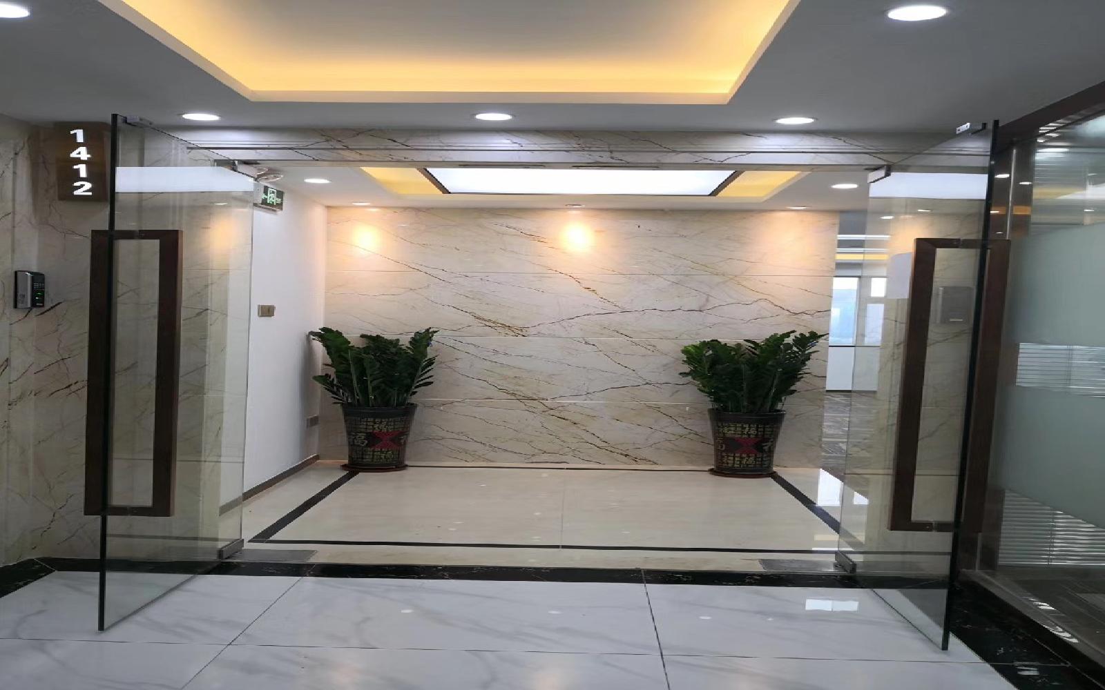 英龙展业大厦写字楼出租206平米精装办公室115元/m².月