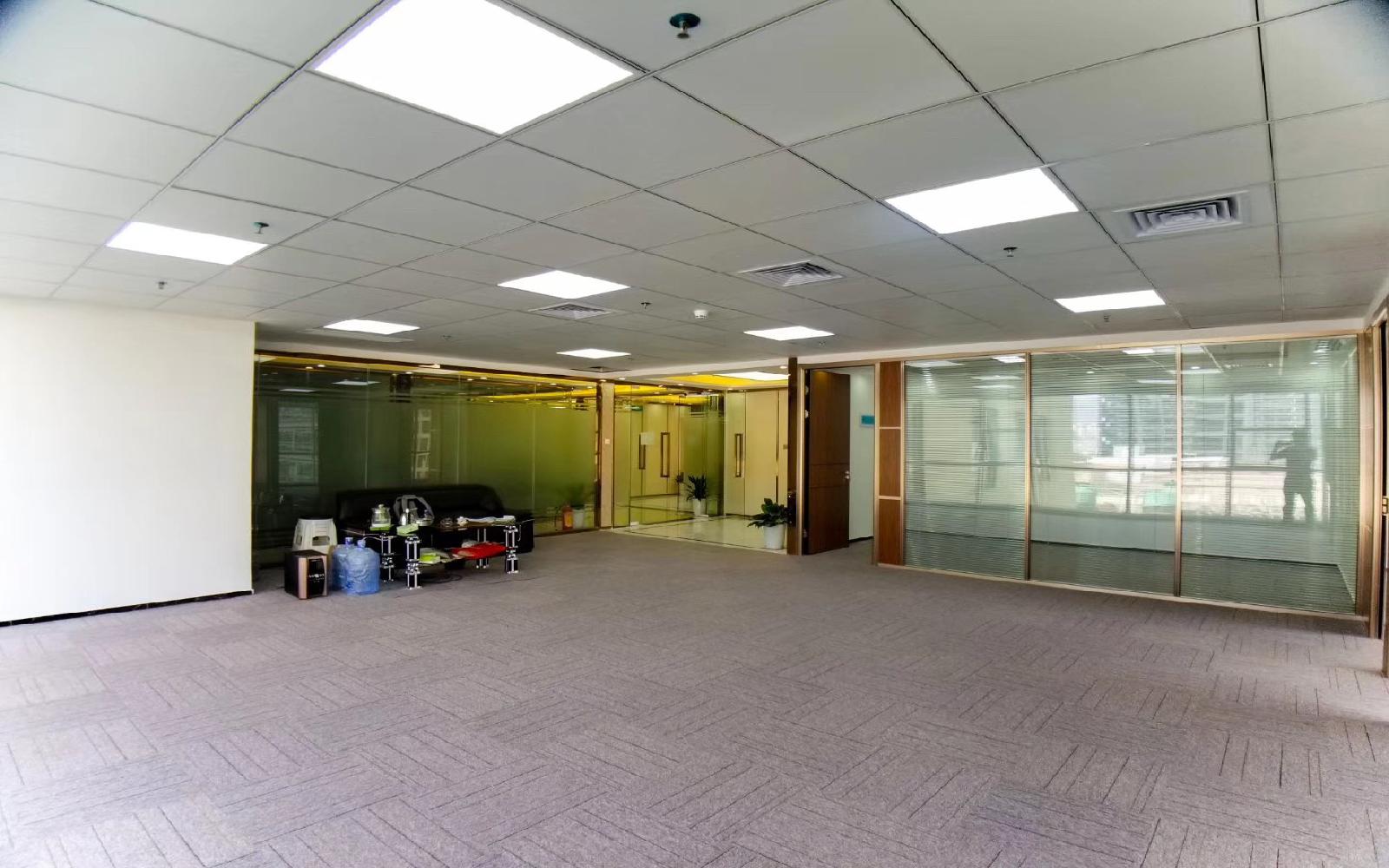 深圳国际创新中心（福田科技广场）写字楼出租328平米豪装办公室98元/m².月
