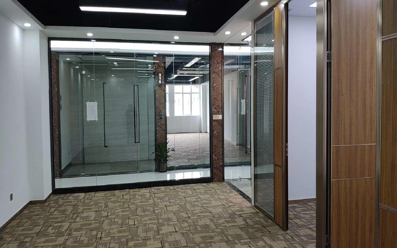 万和制药大厦写字楼出租168平米精装办公室68元/m².月