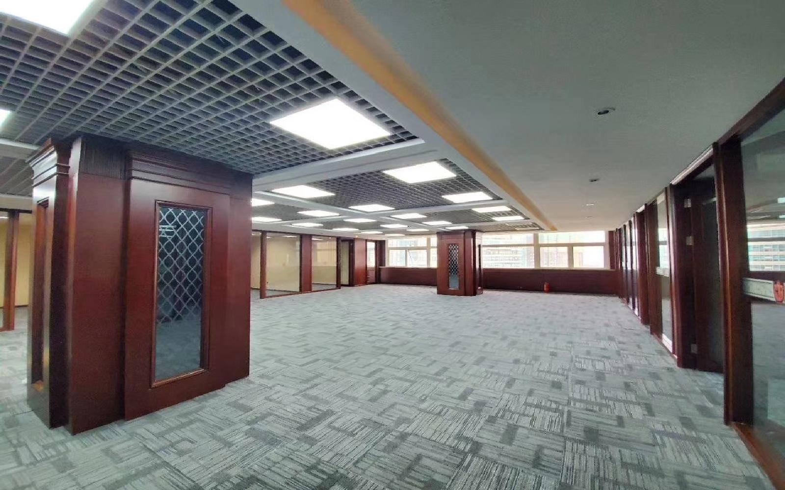 南山软件园写字楼出租864平米精装办公室88元/m².月
