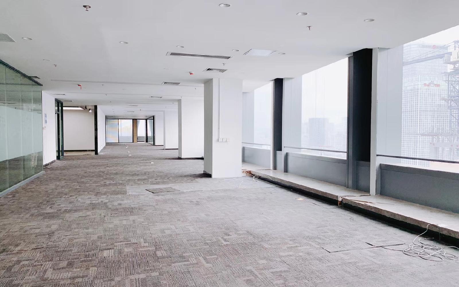 盈峰中心（原易思博软件大厦）写字楼出租966平米精装办公室165元/m².月